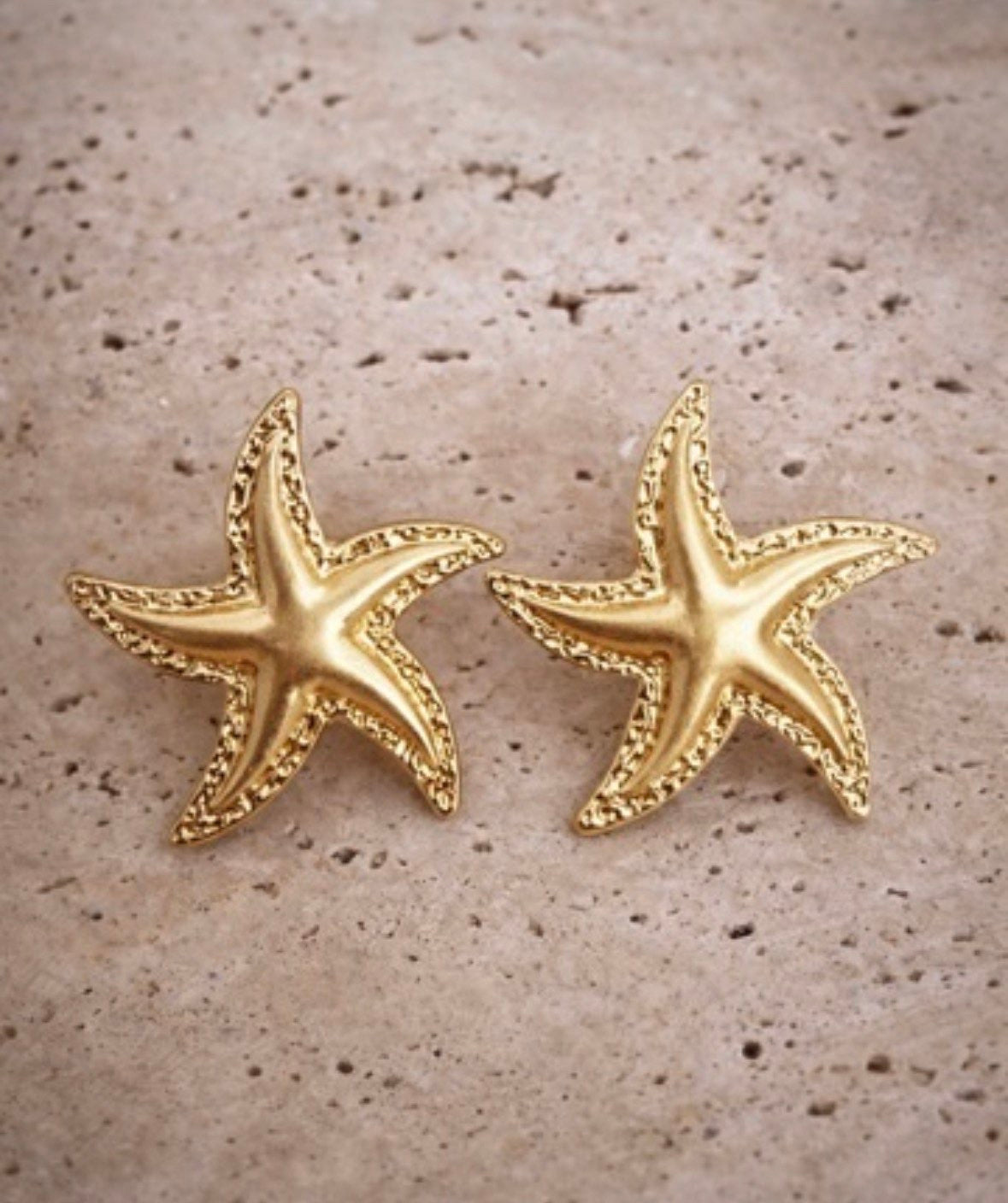 ⭐ Boucles d’oreilles Étoile de Mer Dorée – Acier Inoxydable