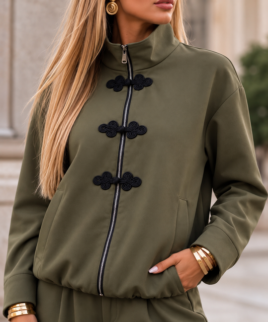 Veste zippée kaki à détails tendance noirs