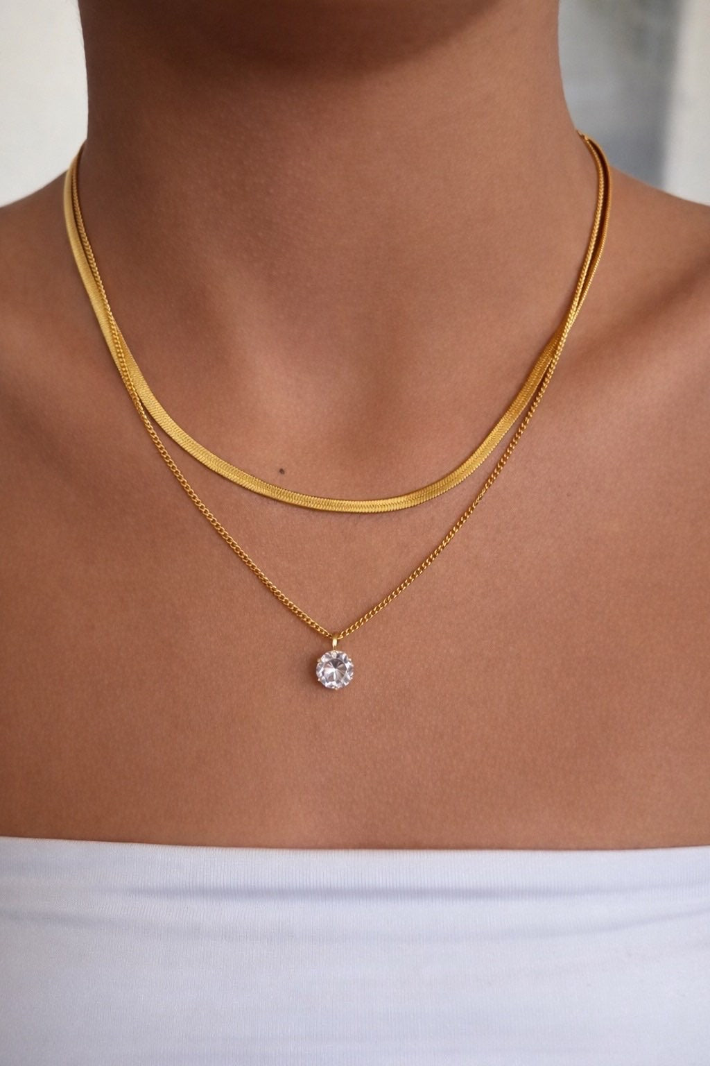 ✨ Collier Double Rang en Acier Inoxydable – Pendentif Scintillant